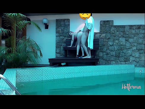 ❤️ Bos mengundang pelayan ke kolam renang, tetapi tidak bisa menahan panas ️❌ porno indah di porno id.milf300com.ru ️❤
