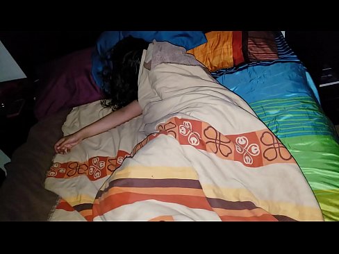 ❤️ Anak tiri memarahi ibu tirinya yang masih muda saat dia tidur. ️❌ porno indah di porno id.milf300com.ru ️❤